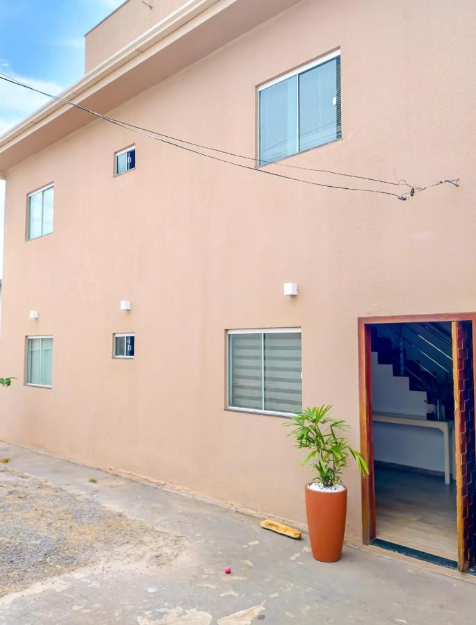 Hostel Network - Quartos Privativos Anápolis Esterno foto