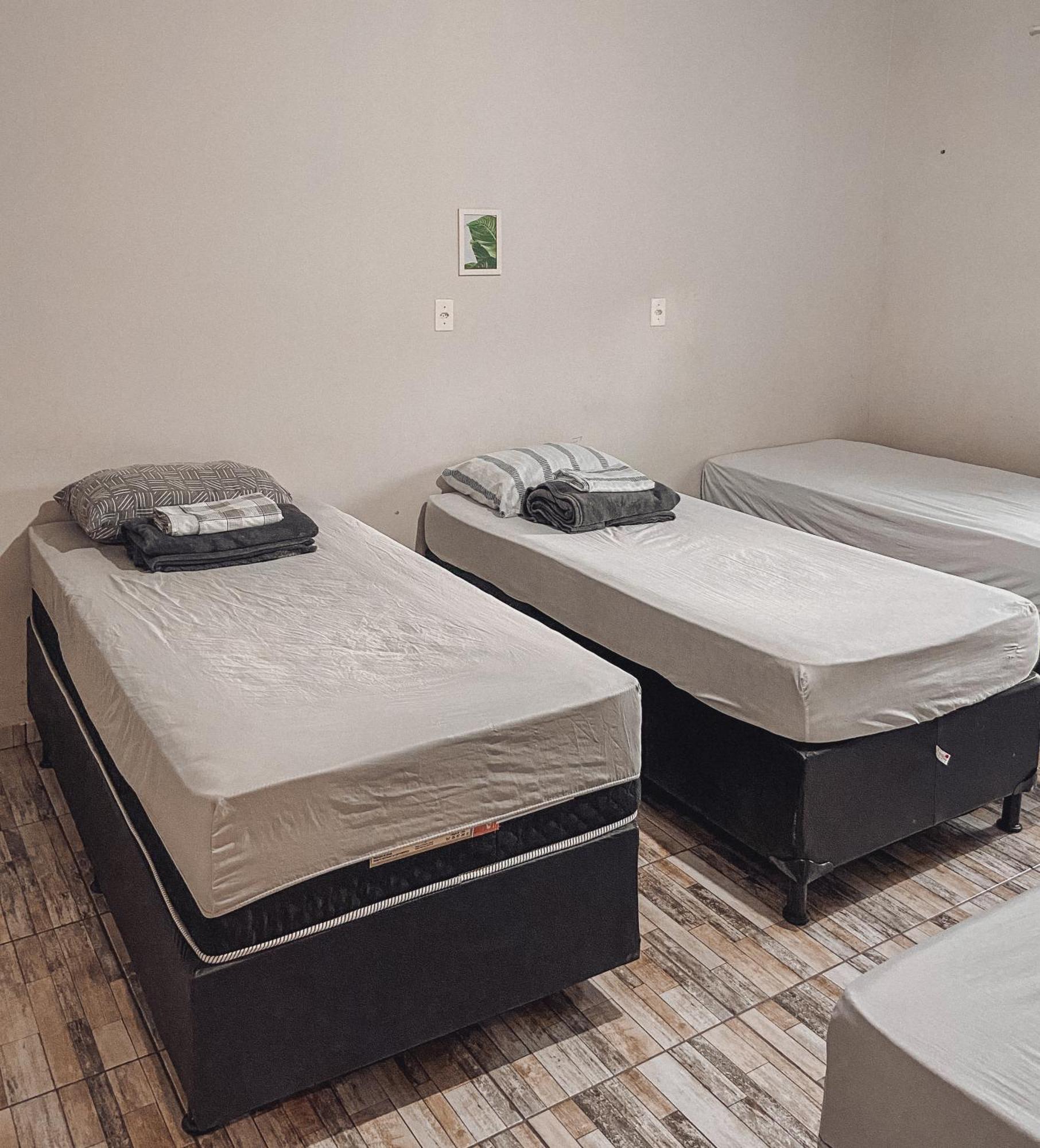 Hostel Network - Quartos Privativos Anápolis Esterno foto