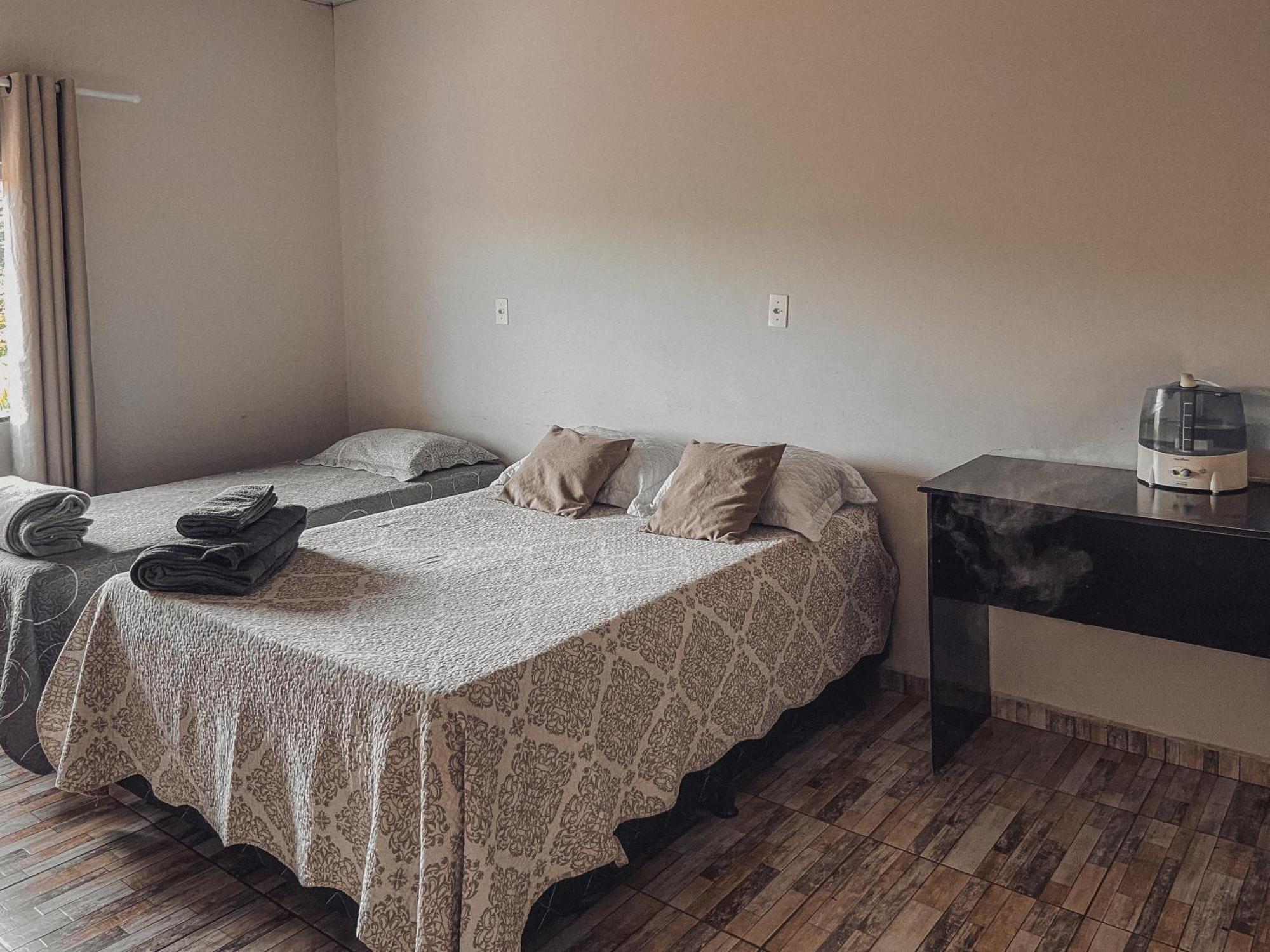 Hostel Network - Quartos Privativos Anápolis Esterno foto