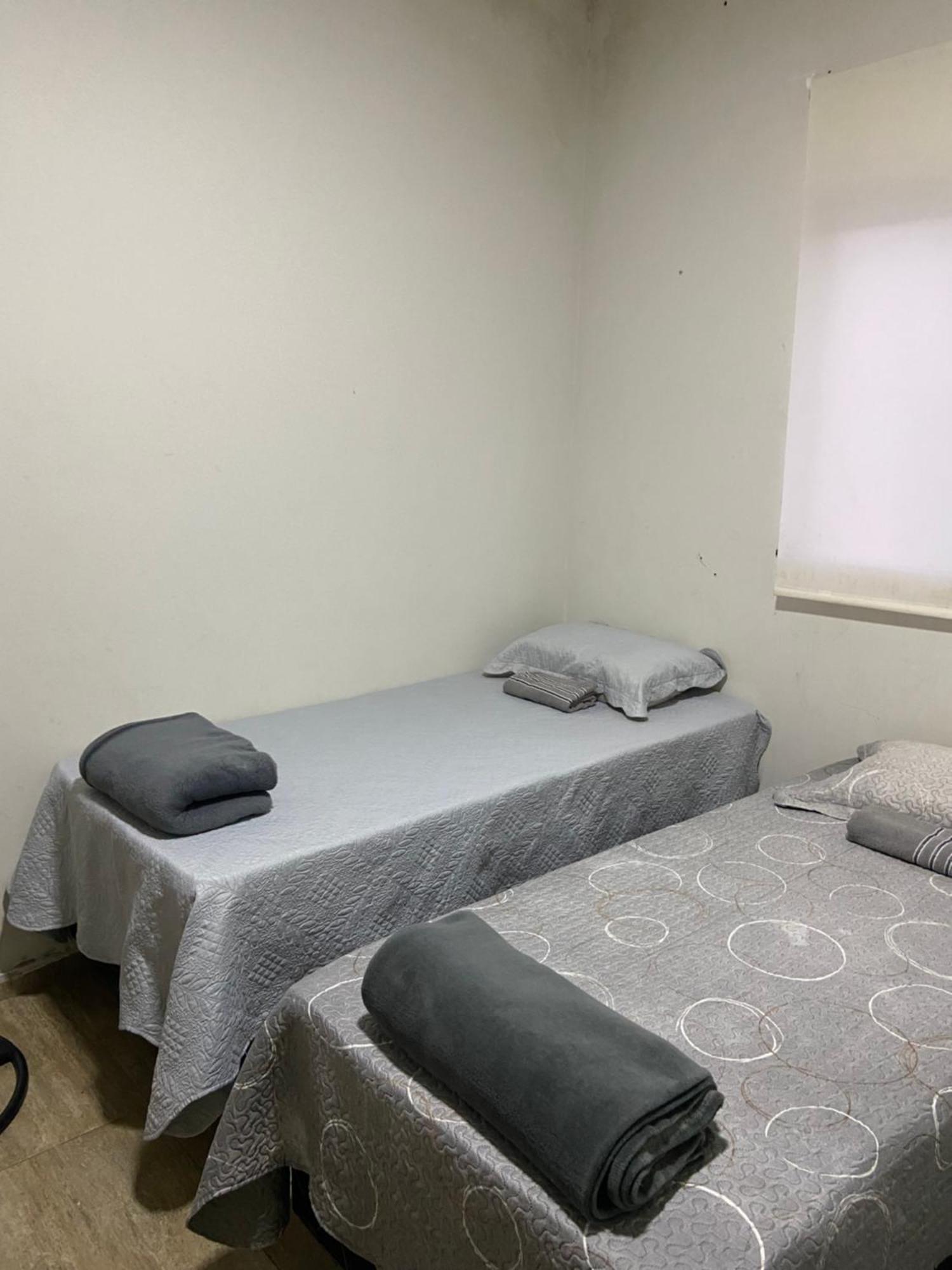 Hostel Network - Quartos Privativos Anápolis Esterno foto